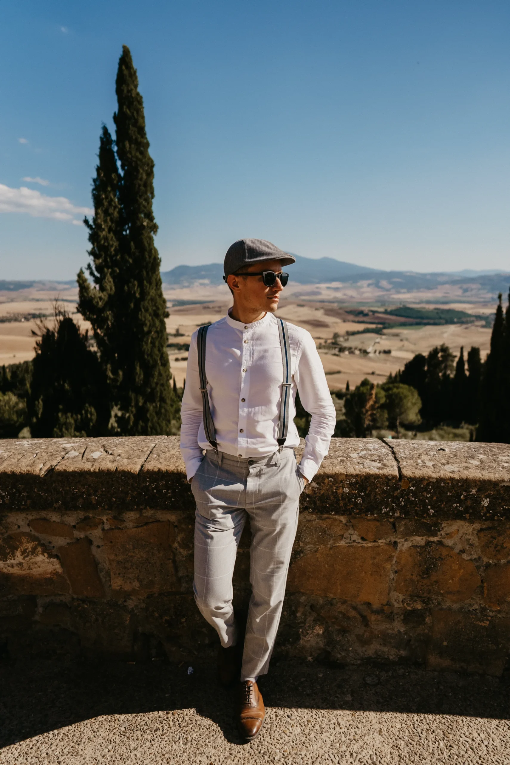 Groom overlooking the Tuscan countryside