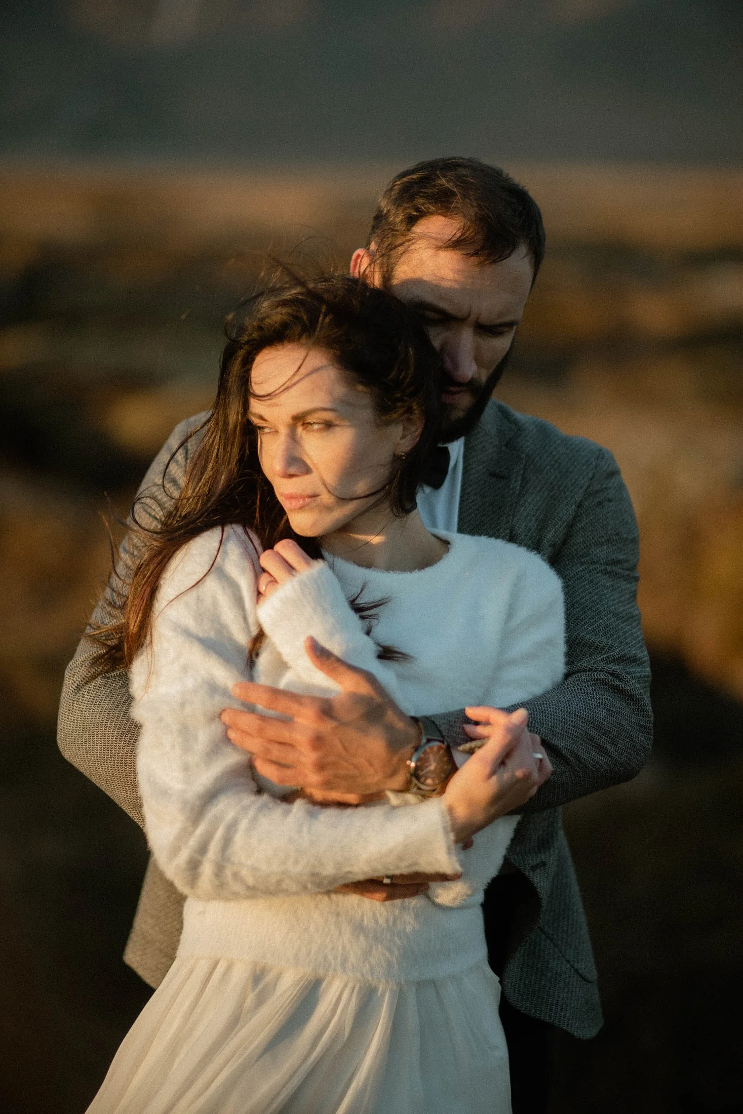 Cinematic couple portrait at sunset in Iceland