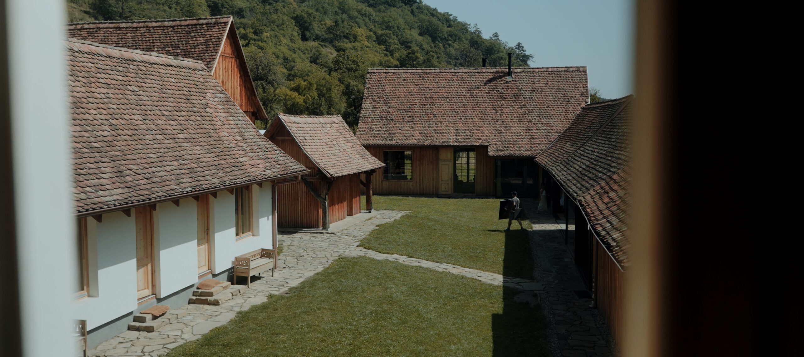 Curtea tradițională de la Mesendorf Gasthaus